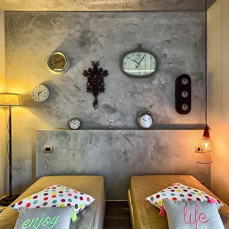 Πανσιόν Munira B&B *